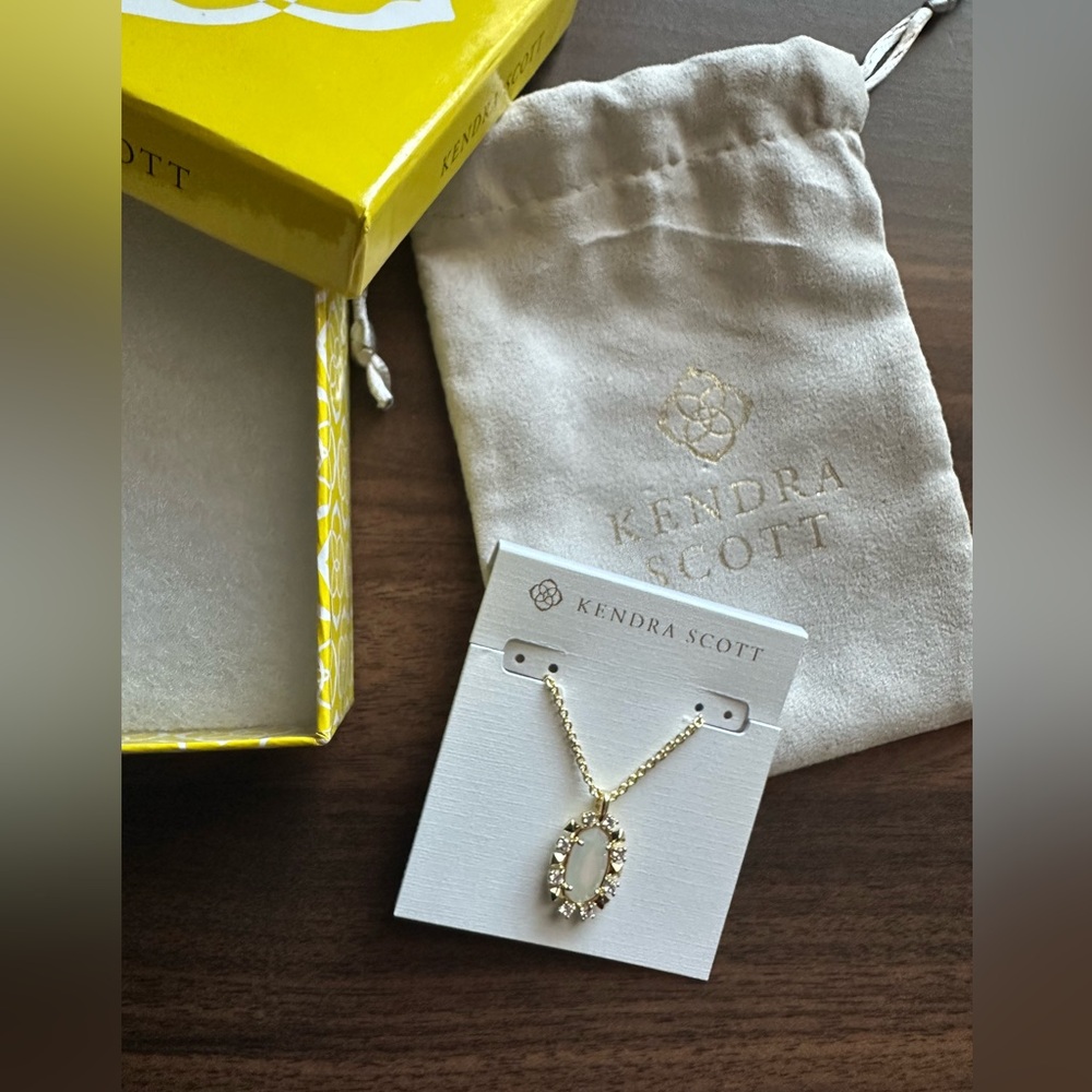 Kendra Scott Shanley Short Necklace NWT